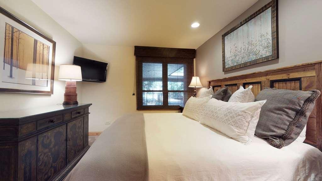 Отель Montaneros In Vail, A Destination By Hyatt Residen Номер фото