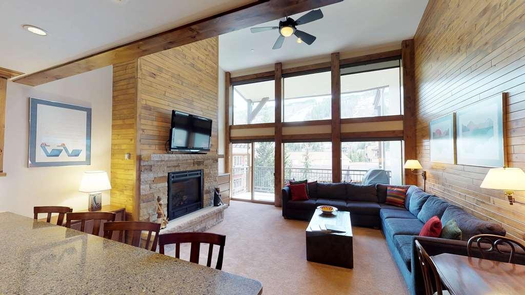 Отель Montaneros In Vail, A Destination By Hyatt Residen Номер фото