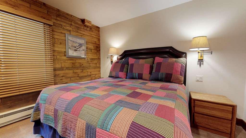 Отель Montaneros In Vail, A Destination By Hyatt Residen Номер фото