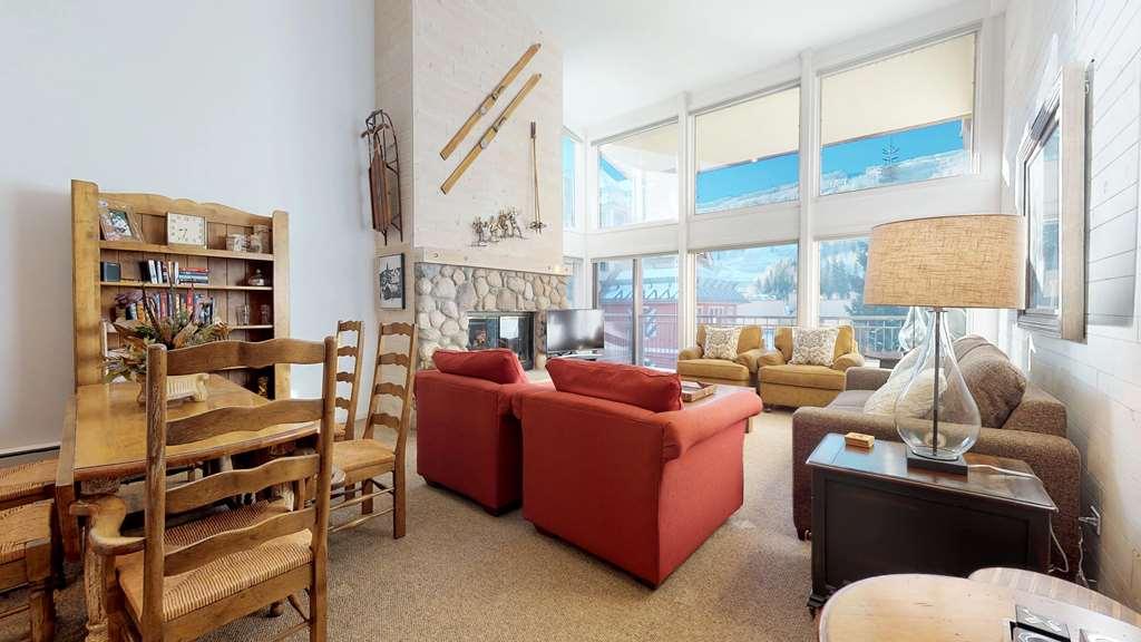 Отель Montaneros In Vail, A Destination By Hyatt Residen Номер фото
