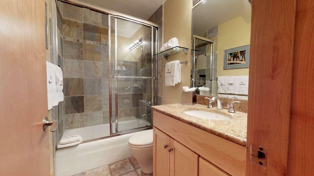 Отель Montaneros In Vail, A Destination By Hyatt Residen Номер фото